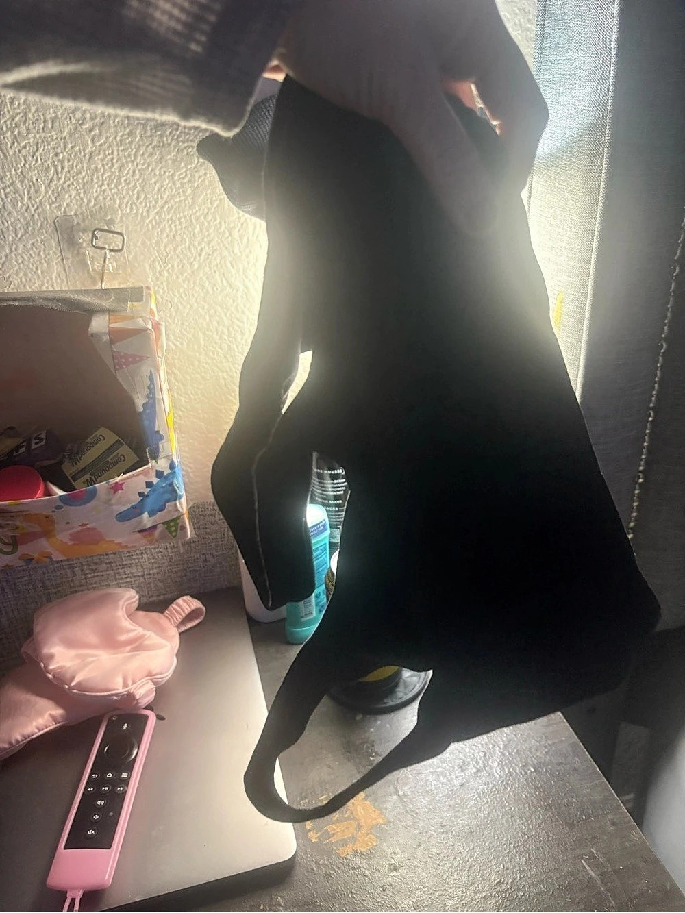 Motherhood Nursing Bra in Black Size Medium